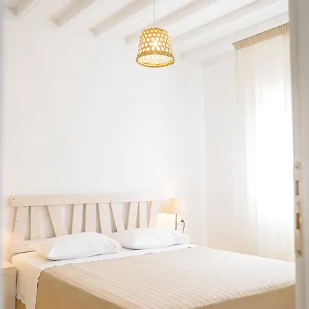 酒店 Baba Houlakia (Mykonos)